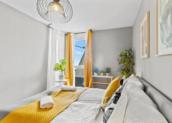Balcony I On-site Parking 19,90 Per Day Apartman *