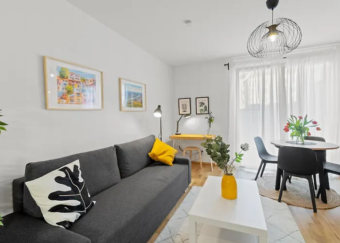 Apartman Balcony I On-site Parking 19,90 Per Day Bécs