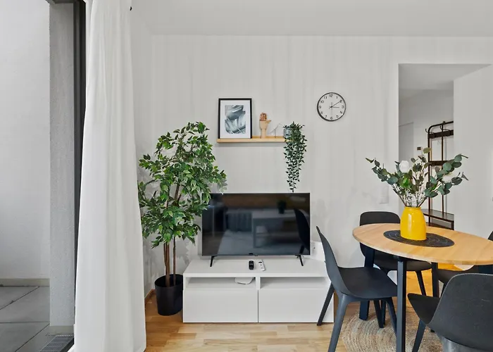 Balcony I On-site Parking 19,90 Per Day Apartman Bécs