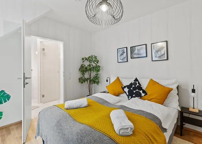 Balcony I On-site Parking 19,90 Per Day *