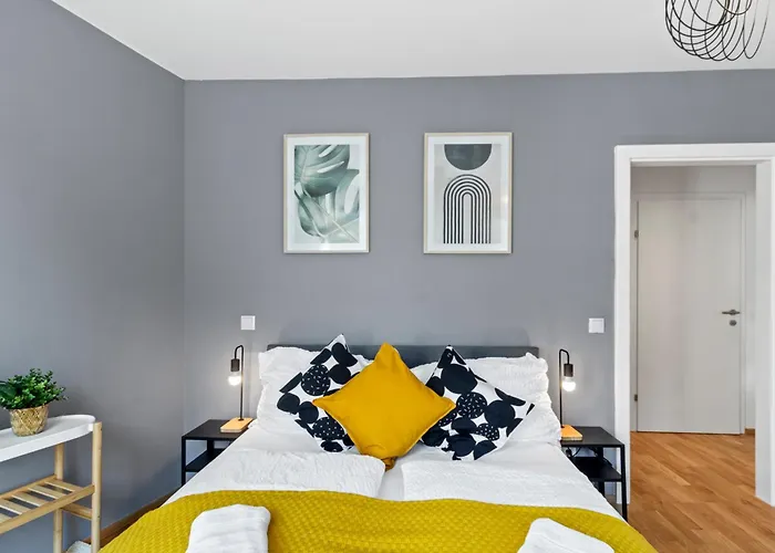 Balcony I On-site Parking 19,90 Per Day Apartman